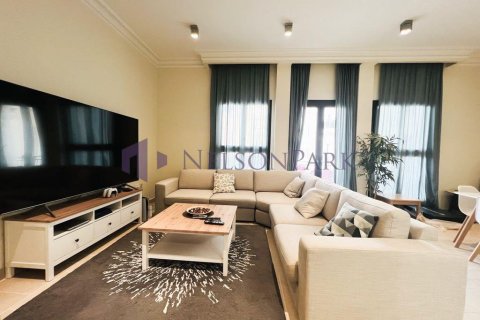 2 bedrooms Apartment in Doha, Qatar No. 56774 6