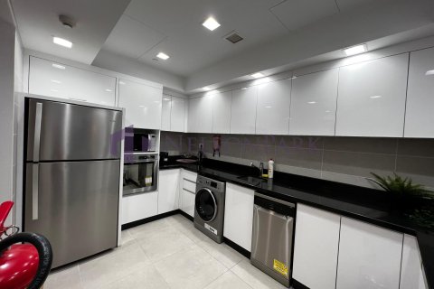1 bedroom Apartment in Doha, Qatar No. 56771 4
