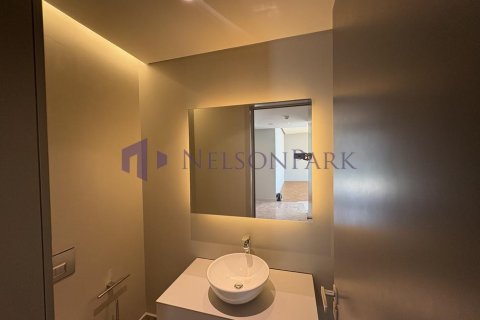 Apartment de 2 dormitorios en Lusail, Qatar No. 56842 11