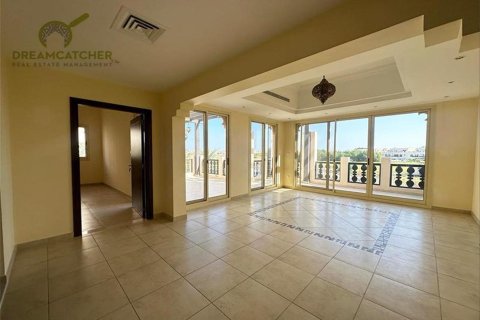 Villa de 5 dormitorios en Al Hamra Village, UAE No. 34197 9