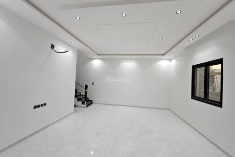 Квартира с 3 спальнями в Эр-Рияд, Саудовская Аравия №62493 8