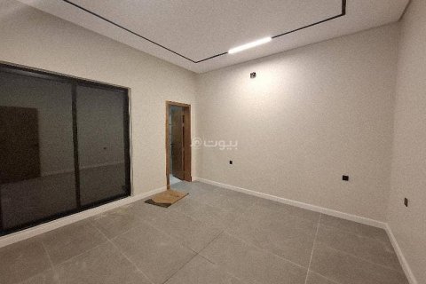 Квартира с 4 спальнями в Эр-Рияд, Саудовская Аравия №62494 12