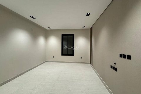 Квартира с 4 спальнями в Эр-Рияд, Саудовская Аравия №62494 9