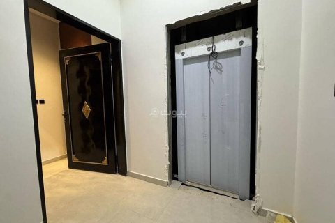 3 bedrooms Apartment in Riyadh, Saudi Arabia No. 62490