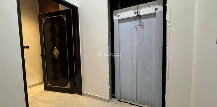Квартира с 3 спальнями в Эр-Рияд, Саудовская Аравия №62490