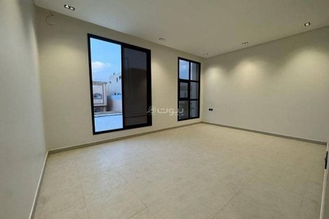 Квартира с 3 спальнями в Эр-Рияд, Саудовская Аравия №62490 3