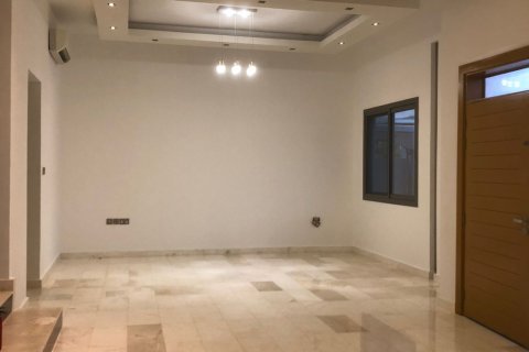 Вилла с 5 спальнями в Al Ansab, Оман №54601 5