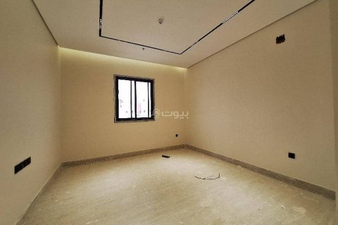 4 bedrooms Apartment in Riyadh, Saudi Arabia No. 68041 11