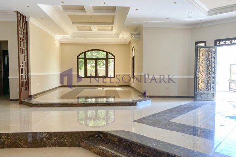 Villa de 7 dormitorios en Doha, Qatar No. 58544 6