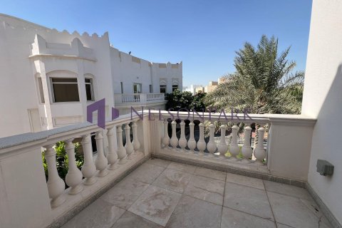 Villa de 4 dormitorios en Doha, Qatar No. 58528 21
