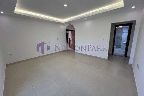 Villa de 6 dormitorios en Doha, Qatar No. 58541 24