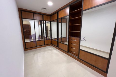 Villa de 6 dormitorios en Doha, Qatar No. 58541 13