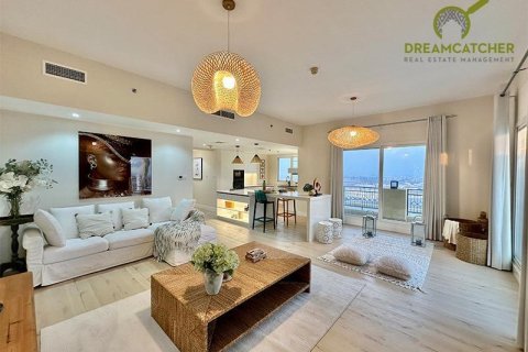 3 bedrooms Apartment in Al Hamra Village, UAE No. 75278