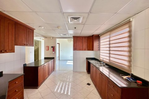 Apartment de 4 dormitorios en Al Hamra Village, UAE No. 20213 10