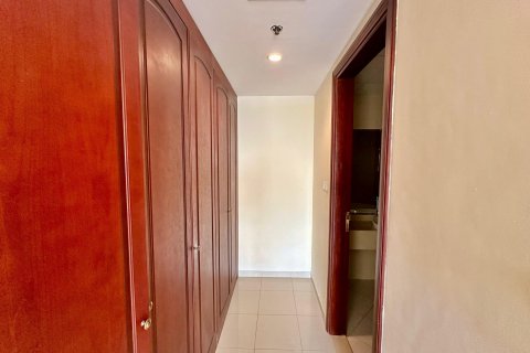 Apartment de 4 dormitorios en Al Hamra Village, UAE No. 20213 19
