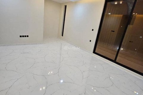 6 bedrooms Villa in Khobar, Saudi Arabia No. 60010 26