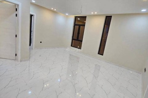 6 bedrooms Villa in Khobar, Saudi Arabia No. 60010 22