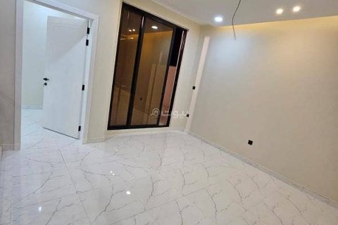 6 bedrooms Villa in Khobar, Saudi Arabia No. 60010 23