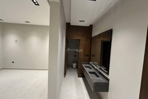 Apartment de 3 dormitorios en Riyadh, Saudi Arabia No. 99533 10
