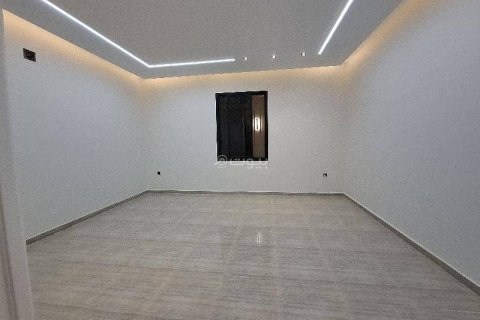 Квартира с 3 спальнями в Эр-Рияд, Саудовская Аравия №67474 5