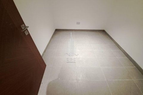 4 bedrooms Townhouse in Tourist Club Area, UAE No. 37451 21