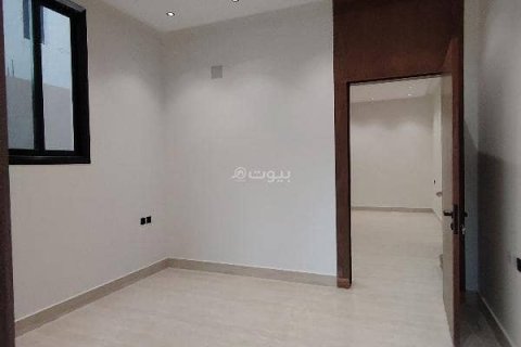 Villa de 8 dormitorios en Riyadh, Saudi Arabia No. 67485 18