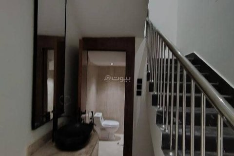 Villa de 8 dormitorios en Riyadh, Saudi Arabia No. 67485 23