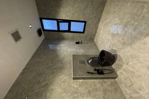 4 bedrooms Villa in Riyadh, Saudi Arabia No. 62771 30