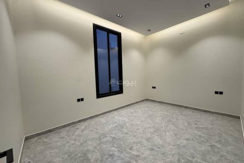 4 bedrooms Villa in Riyadh, Saudi Arabia No. 62771 19