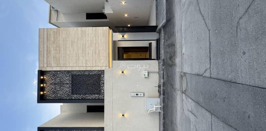 4 bedrooms Villa in Riyadh, Saudi Arabia No. 62771