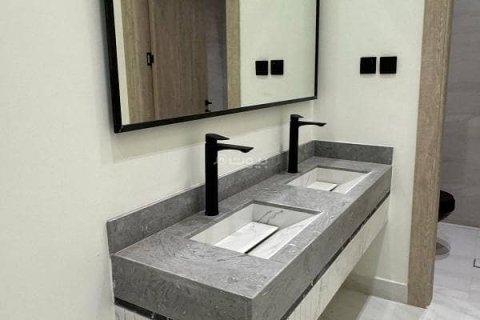 Apartment de 4 dormitorios en Riyadh, Saudi Arabia No. 62776 8