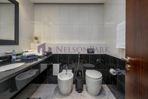 2 bedrooms Apartment in Doha, Qatar No. 60895 11