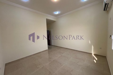 Villa de 6 dormitorios en Doha, Qatar No. 60968 8