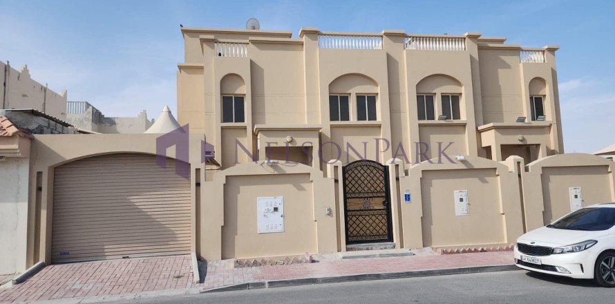 Villa de 6 chambres à Doha, Qatar No. 60965