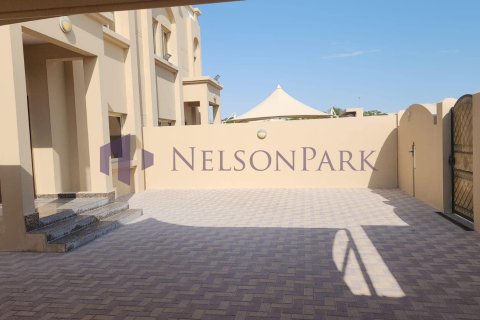 Villa de 6 chambres à Doha, Qatar No. 60965 26