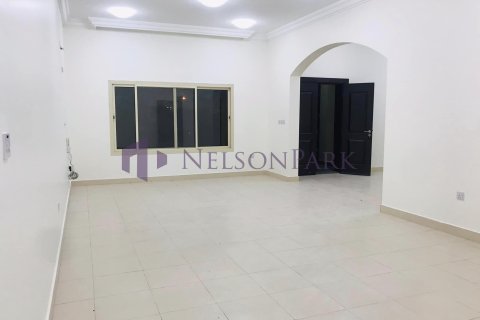 Villa de 6 chambres à Doha, Qatar No. 60965 5