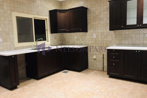 Villa de 6 chambres à Doha, Qatar No. 60965 20