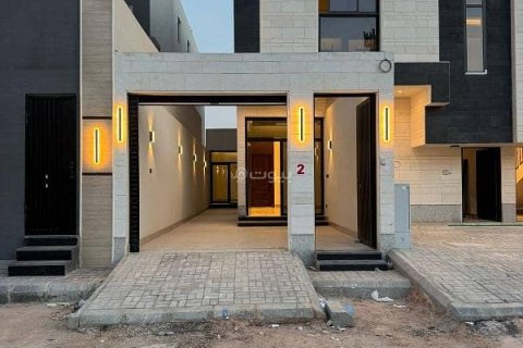 5 bedrooms Apartment in Riyadh, Saudi Arabia No. 62783