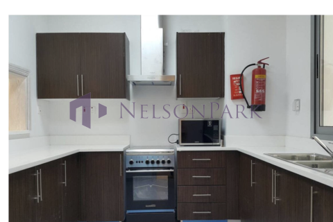 Villa de 4 dormitorios en Doha, Qatar No. 58469 6