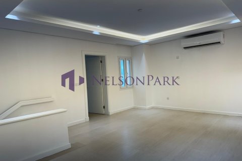 Villa de 4 dormitorios en Doha, Qatar No. 58485 8