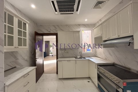 Villa de 4 dormitorios en Doha, Qatar No. 58485 7