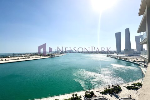 3 bedrooms Apartment in Lusail, Qatar No. 57121