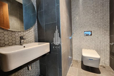 Apartment de 2 dormitorios en Tourist Club Area, UAE No. 20110 12
