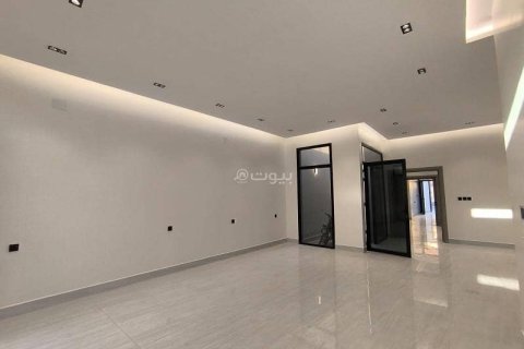 Квартира с 4 спальнями в Эр-Рияд, Саудовская Аравия №62609 5