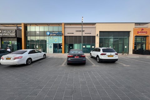 43m² Commercial property in Muscat, Oman No. 98890 3