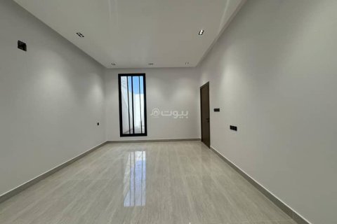 5 bedrooms Apartment in Riyadh, Saudi Arabia No. 61632 18