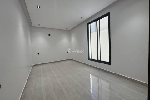 5 bedrooms Apartment in Riyadh, Saudi Arabia No. 61632 17
