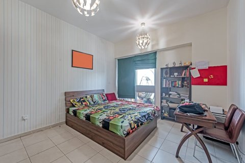 3 bedrooms Apartment in Executive Towers, UAE No. 1032 3