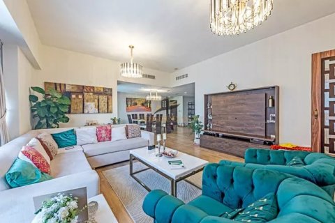 3 bedrooms Apartment in Executive Towers, UAE No. 1032 6