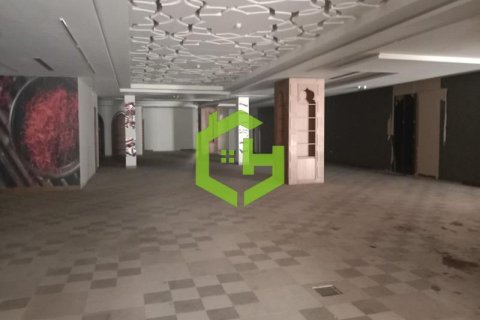 1896.1m² Shop in Al Garhoud, UAE No. 18492 8
